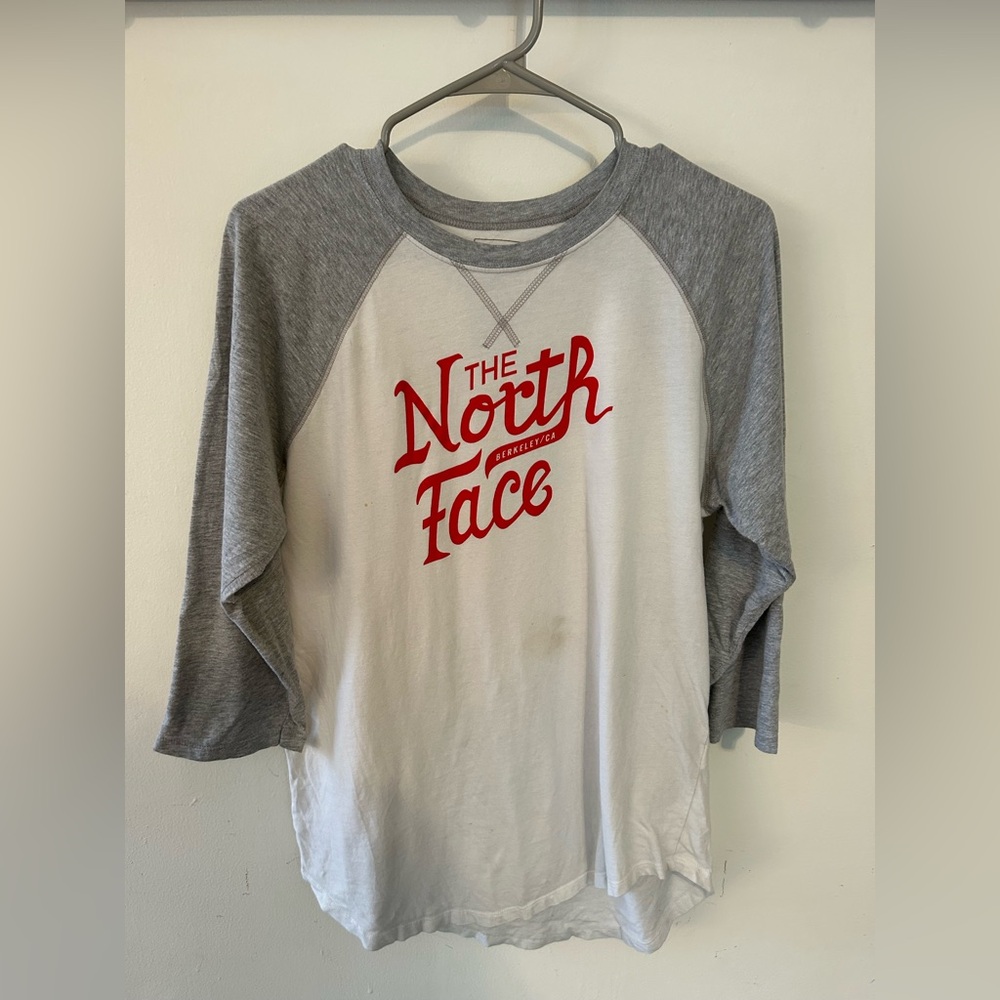The North Face Blue and White Classic 3 Quarter Sleeve T-Shirt Men’s Medium
